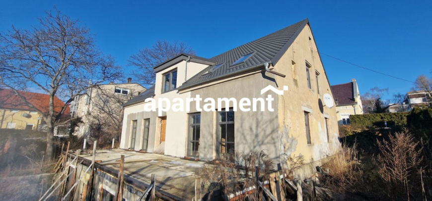 0%% Dom na ul. Morelowej, 3 piętra, duża działka