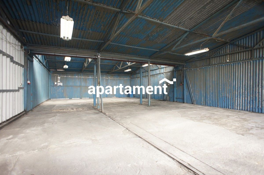 Hala magazynowo - usługowo-produkcyjna.