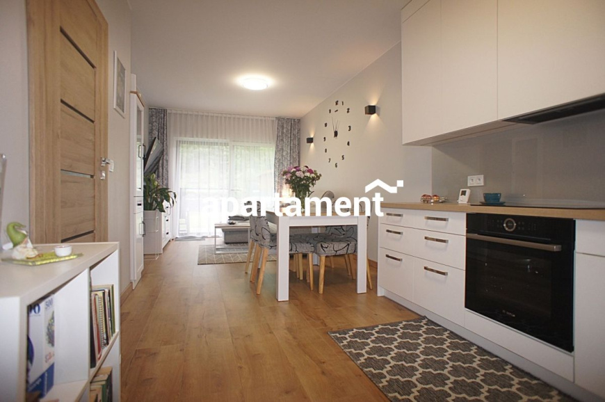 Gotowy apartament z ogrodem i miejscem postojowym