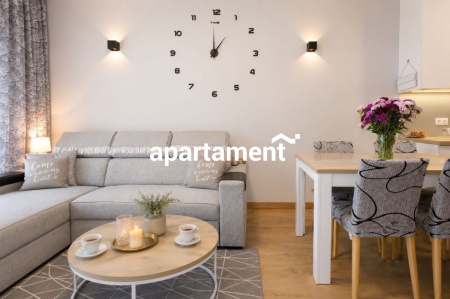 Gotowy apartament z ogrodem i miejscem postojowym